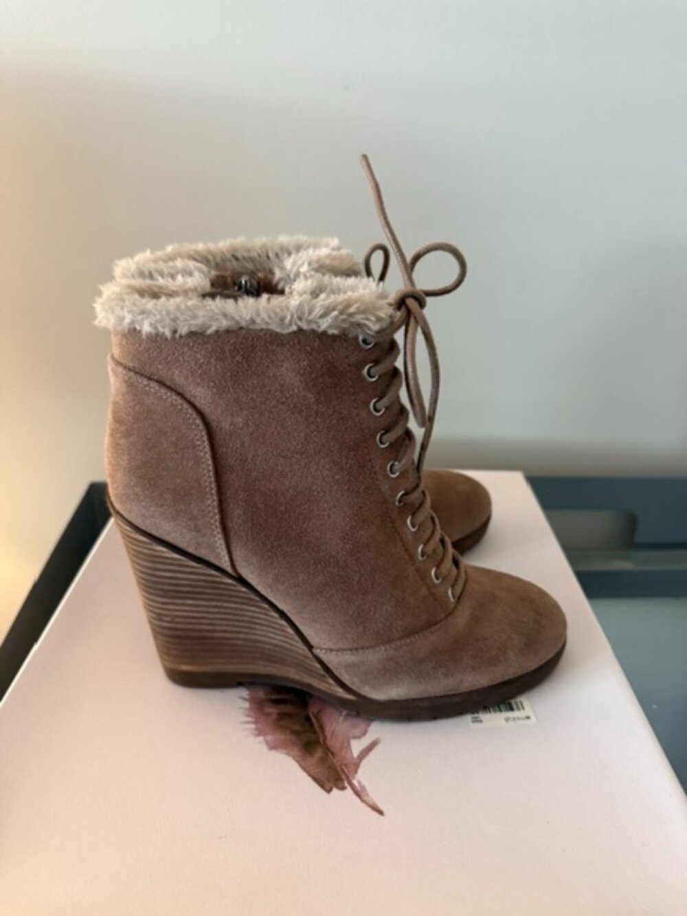 Jessica Simpson Women's Size 7 Suede Fur Lined Boots